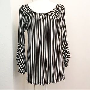 Cable & Gauge Women’s Striped Blouse